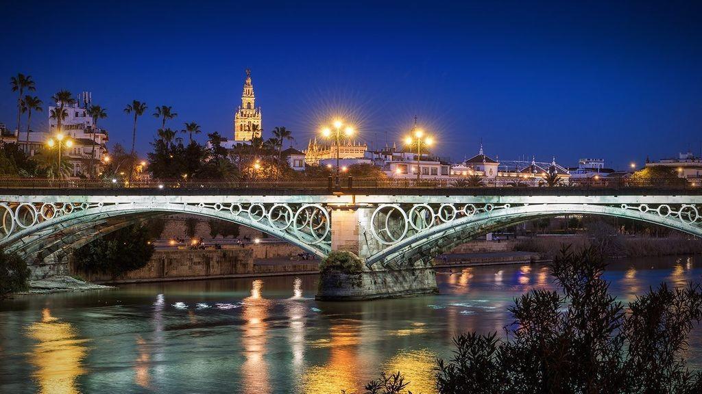 Gifsa Sevilla - Parque Alcosa Luaran gambar