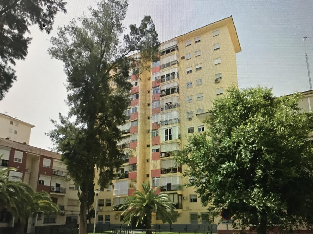 Gifsa Sevilla - Parque Alcosa Luaran gambar
